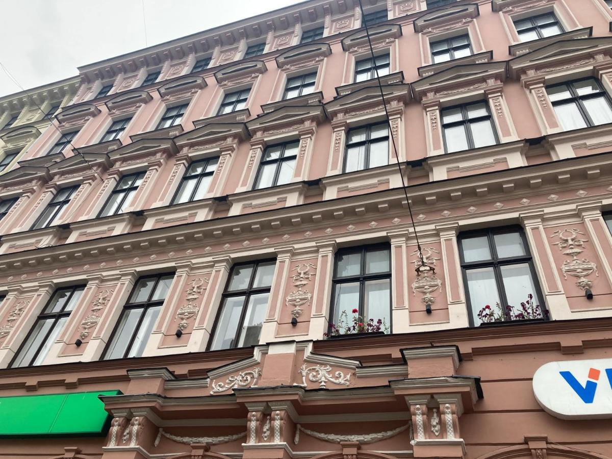 & Central, Specious, Superior Apartment, Brand New Appartement *